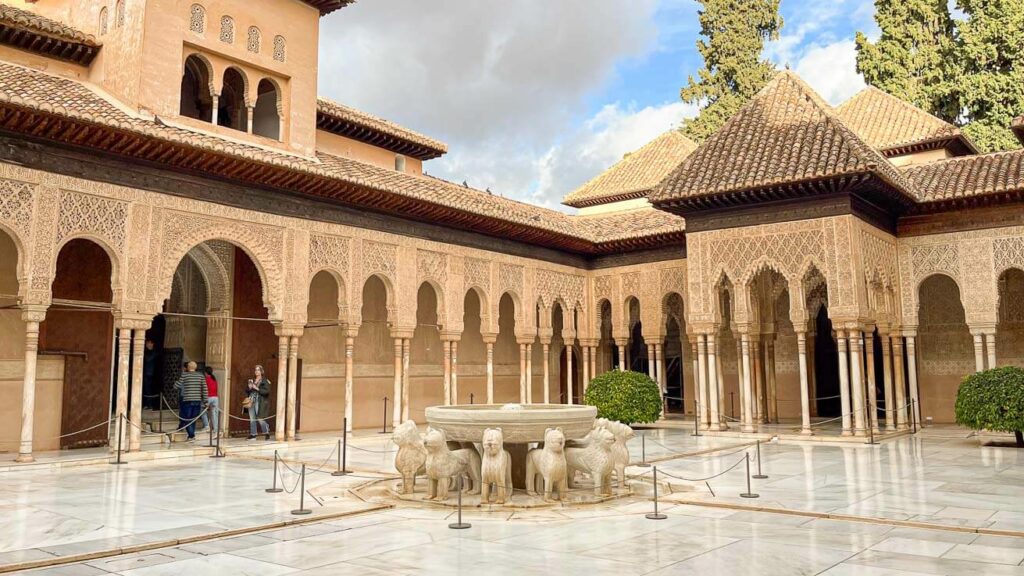 Palácio dos Leões, Alhambra