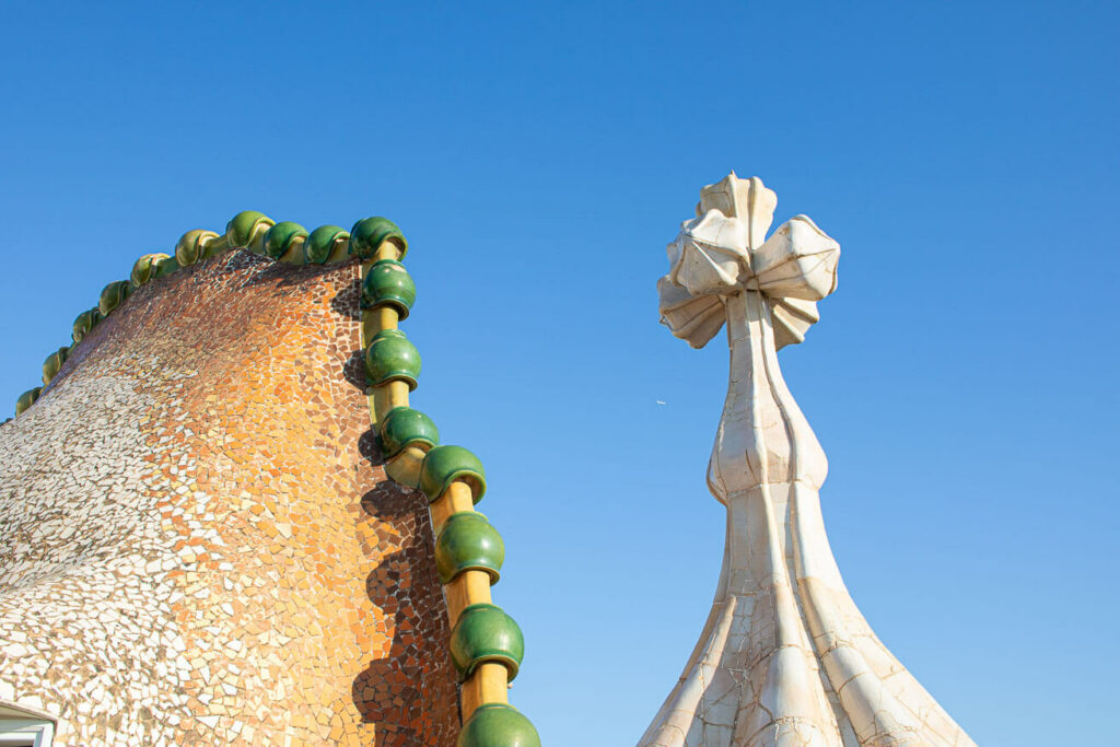 Terraço da Casa Batlló - Casas de Gaudí em Barcelona