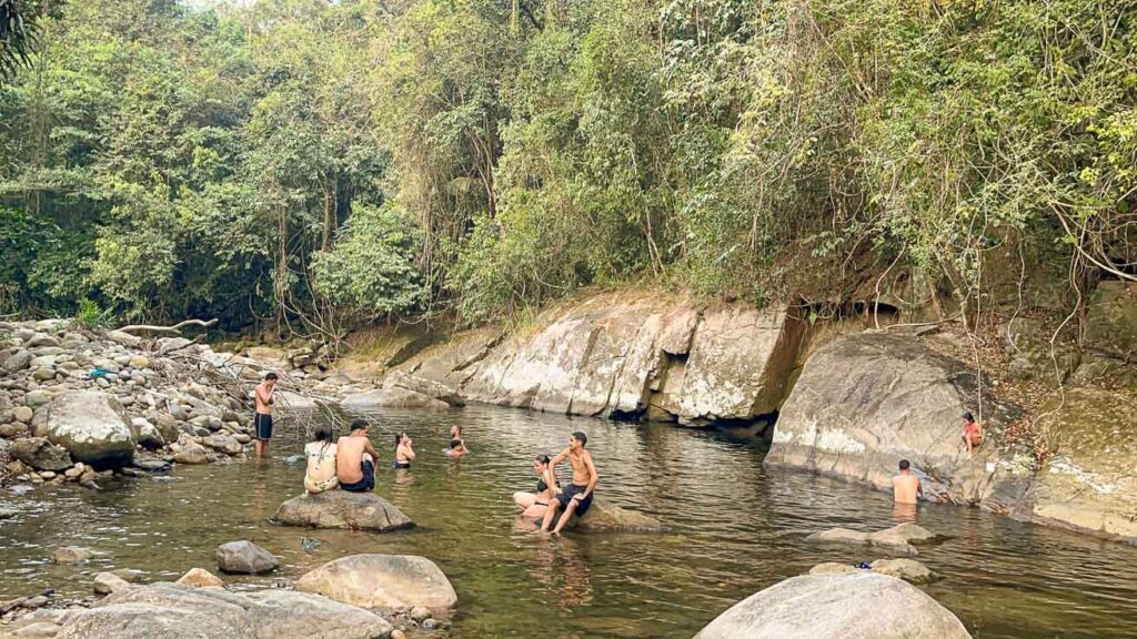 Poço das Bruxas Cachoeiras de Macacu. Foto: Fui ser viajante