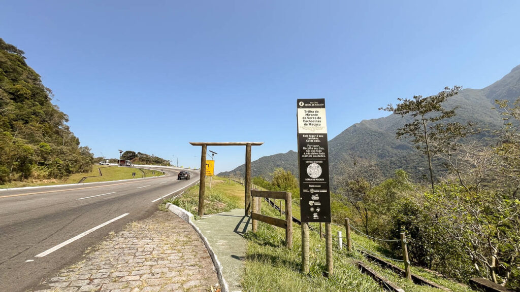 Acesso mirante da serra Cachoeiras de Macacu