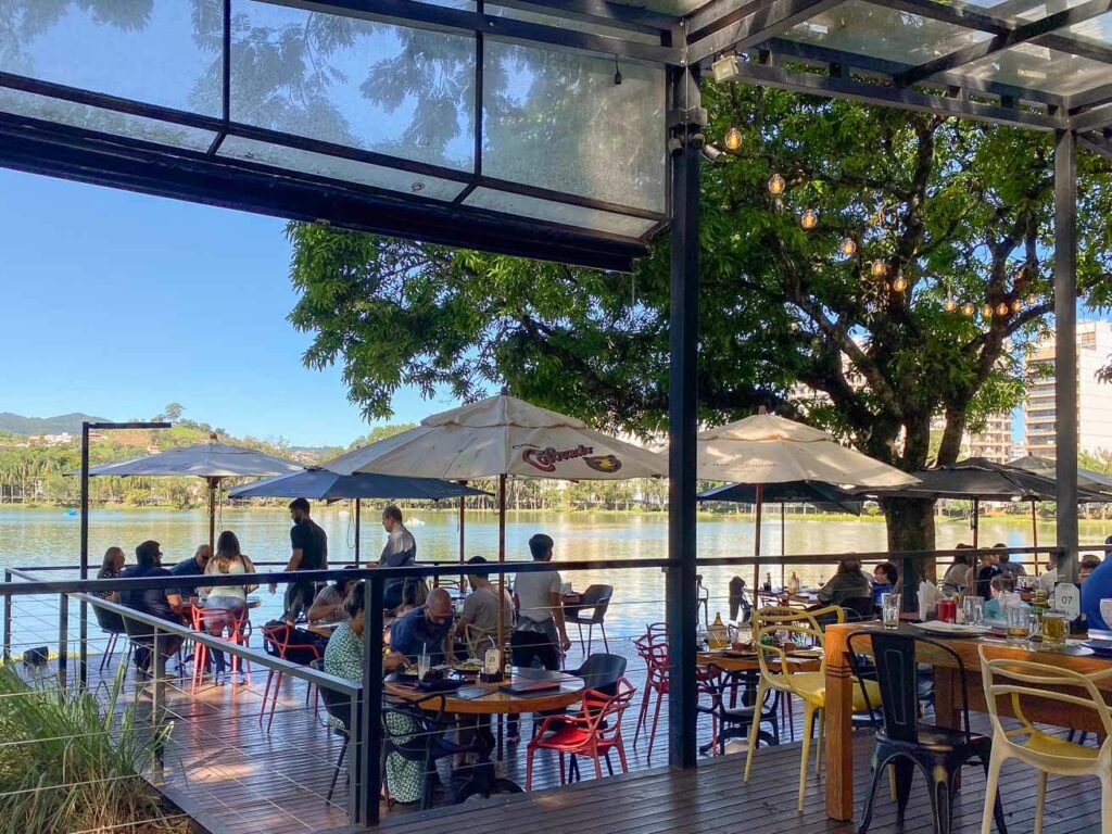 Restaurante no Parque das Águas de São Lourenço MG