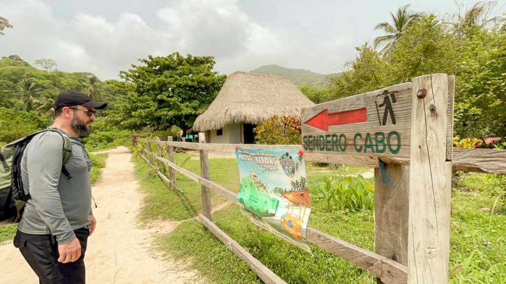 Caminhada para o Cabo San Juan Parque Tayrona