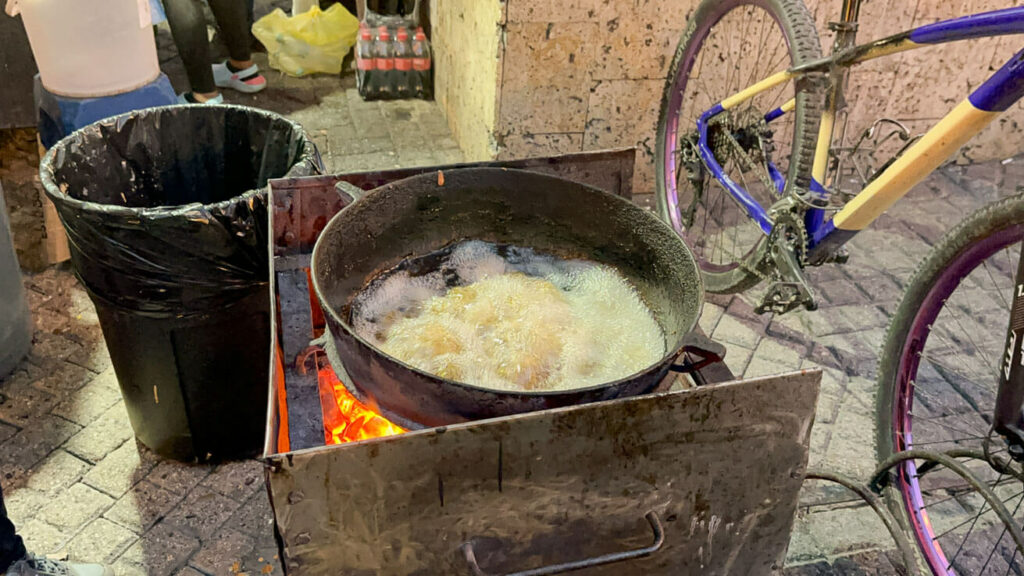 Arepa com huevos Cartagena